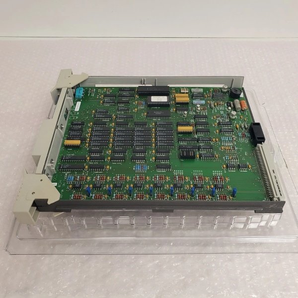 Honeywell 51304386-100 32-Channel DI FTA for TDC 3000 I/O Racks