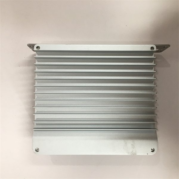 General Electric IS420UCSCH1A Controller Module