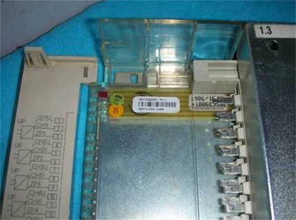 ABB 3BHT300005R1 Industrial Control Module