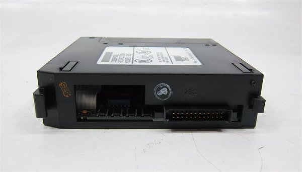 General Electric IC694CHS392 Serial expansion backplane