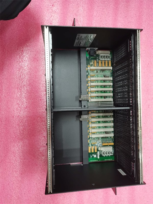 General Electric IC697CHS770 Dual Redundant Rear Mount Rack