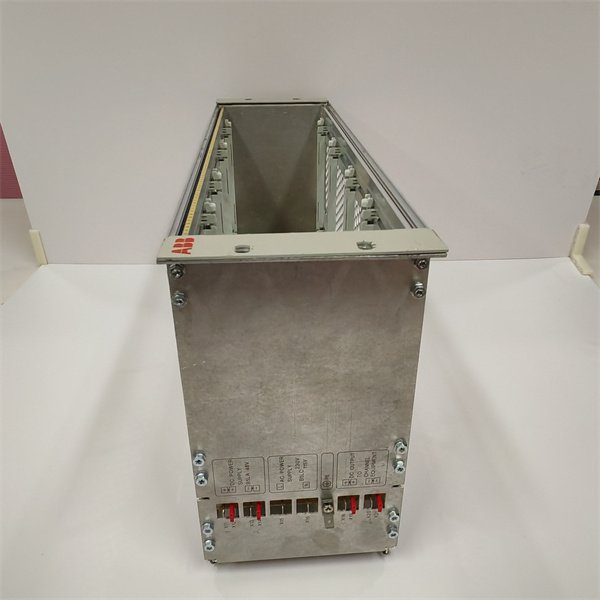 ABB P7LA HNEF105323R0002 Process Automation Controller