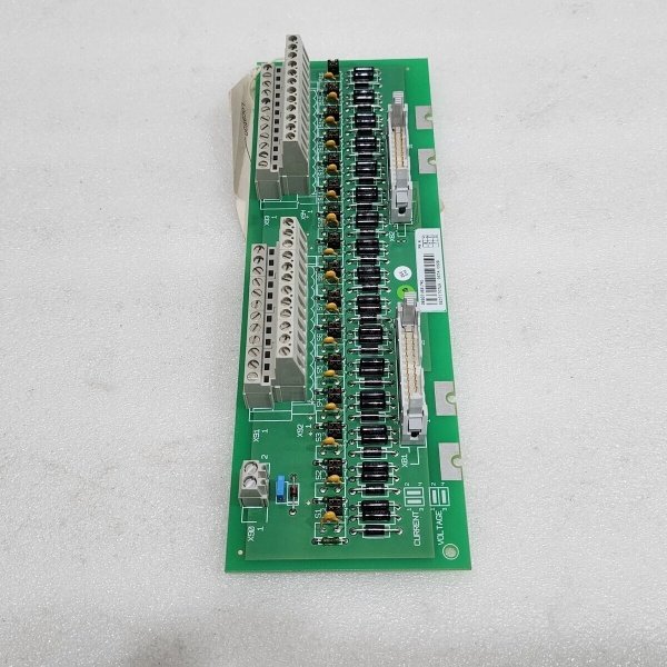 ABB 3HAC027851-001 Robotics Safety Interface Board