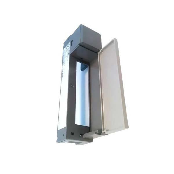 Allen-Bradley 1746-N2 Slot Filler Module