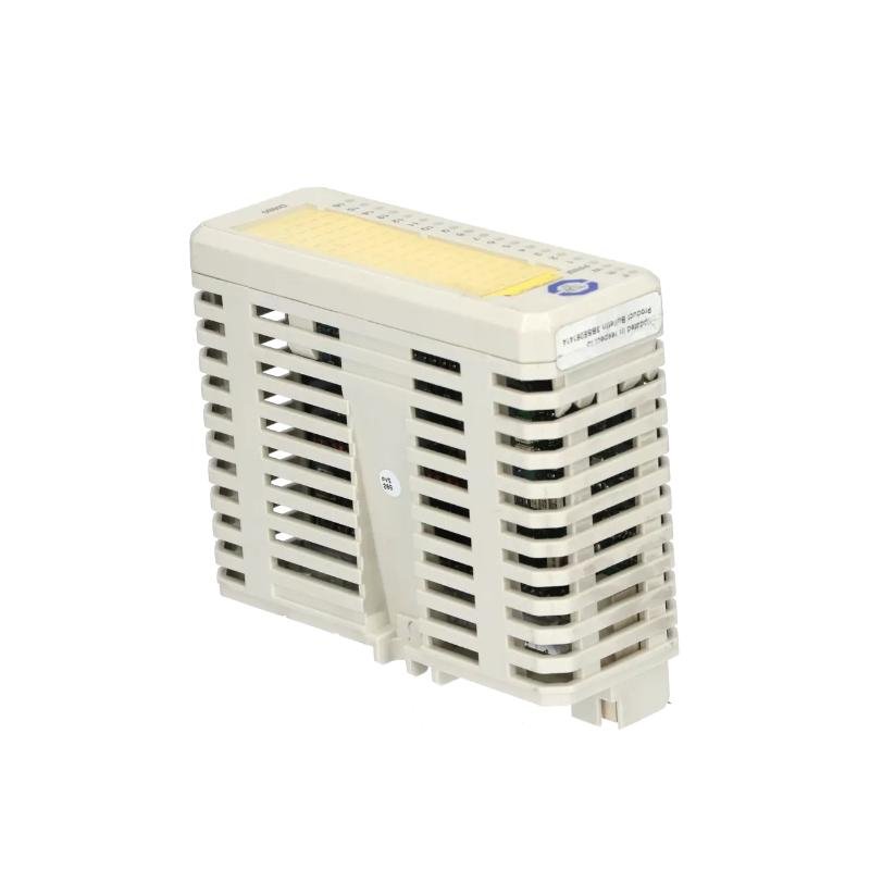 ABB DI880 3BSE028586R1 Digital Input Module