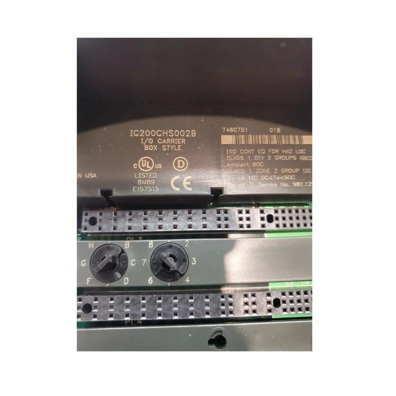 GE Fanuc IC200CHS002B VersaMax I/O Carrier Cassette