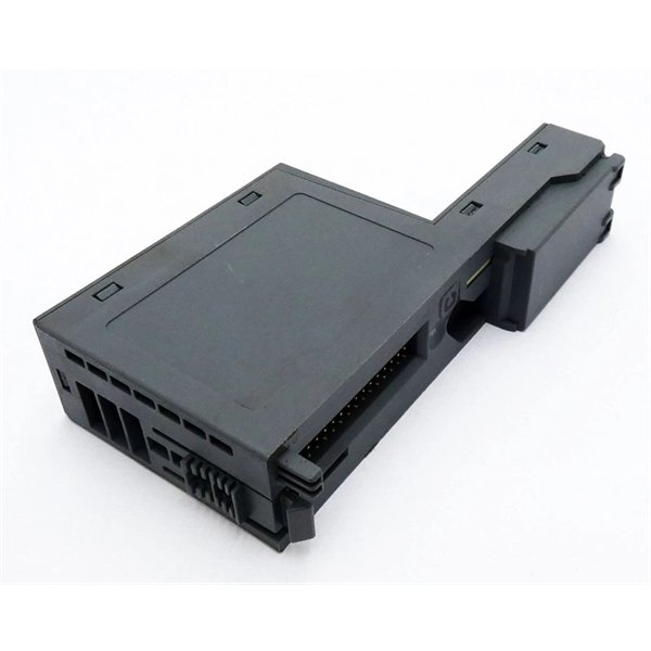 ABB DC541-CM 1SAP270000R0001 24VDC Discrete I/O Module