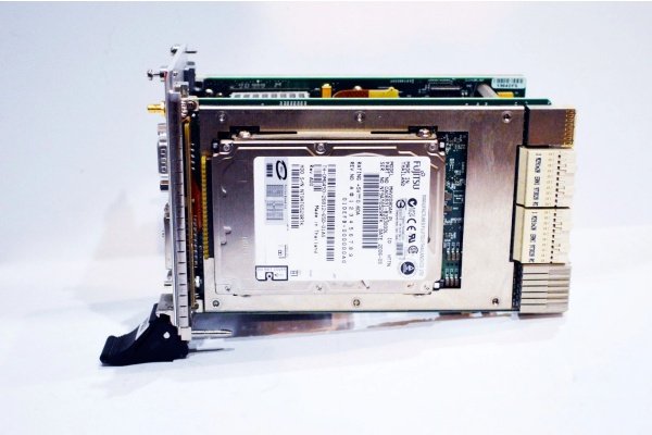 NI PXIe-8105 8-Core PXI Express Embedded Controller