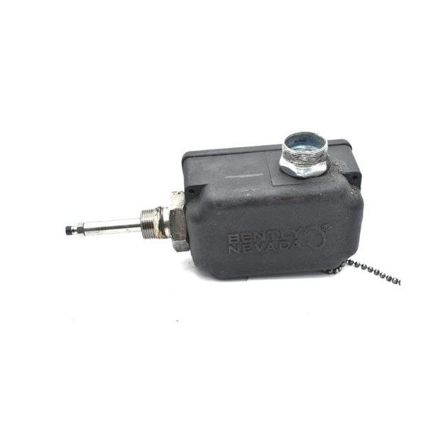 Bently Nevada 31000-29-05-00-090-01-02 Proximity Probe Housing