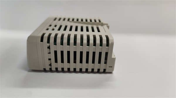 ABB AO815 Analog Output Module