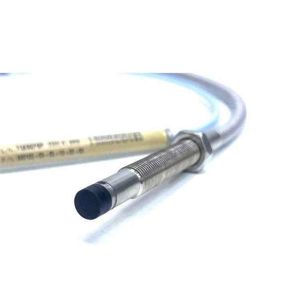 Bently Nevada 330102-00-40-10-11-00 3300 XL 8 mm Proximity Probe