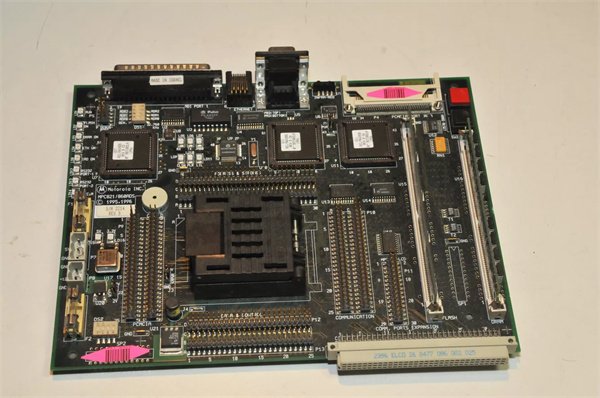 Motorola MPC2004 Embedded single–board computer module