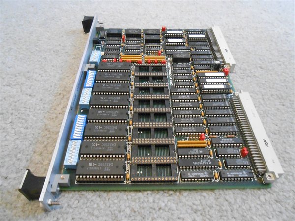 Motorola MVME214 Specialized VMEbus Communication Interface Module