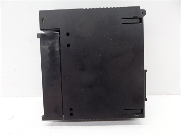 General Electric IC693MDL230 16-Channel Digital Input Module