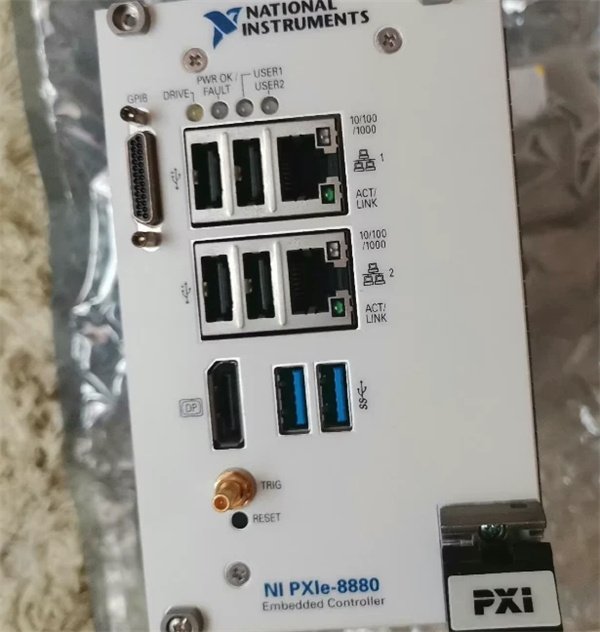 NI PXIe-8880 High-Performance Embedded Controller