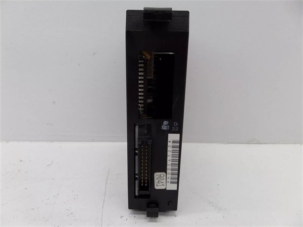 GE Fanuc IC693MDL660 digital output module