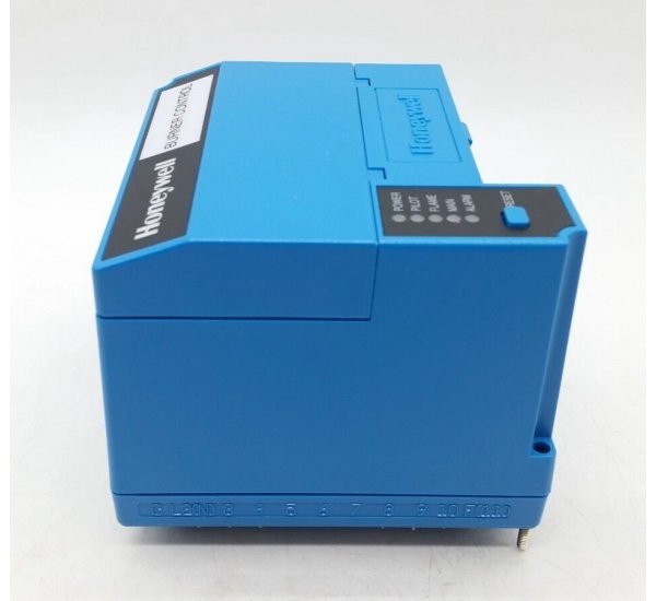 Honeywell RM7890B1014/U Flame Safeguard Controller