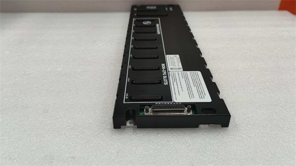 General Electric IC693CHS391 Rack–style Power Supply and Backplane