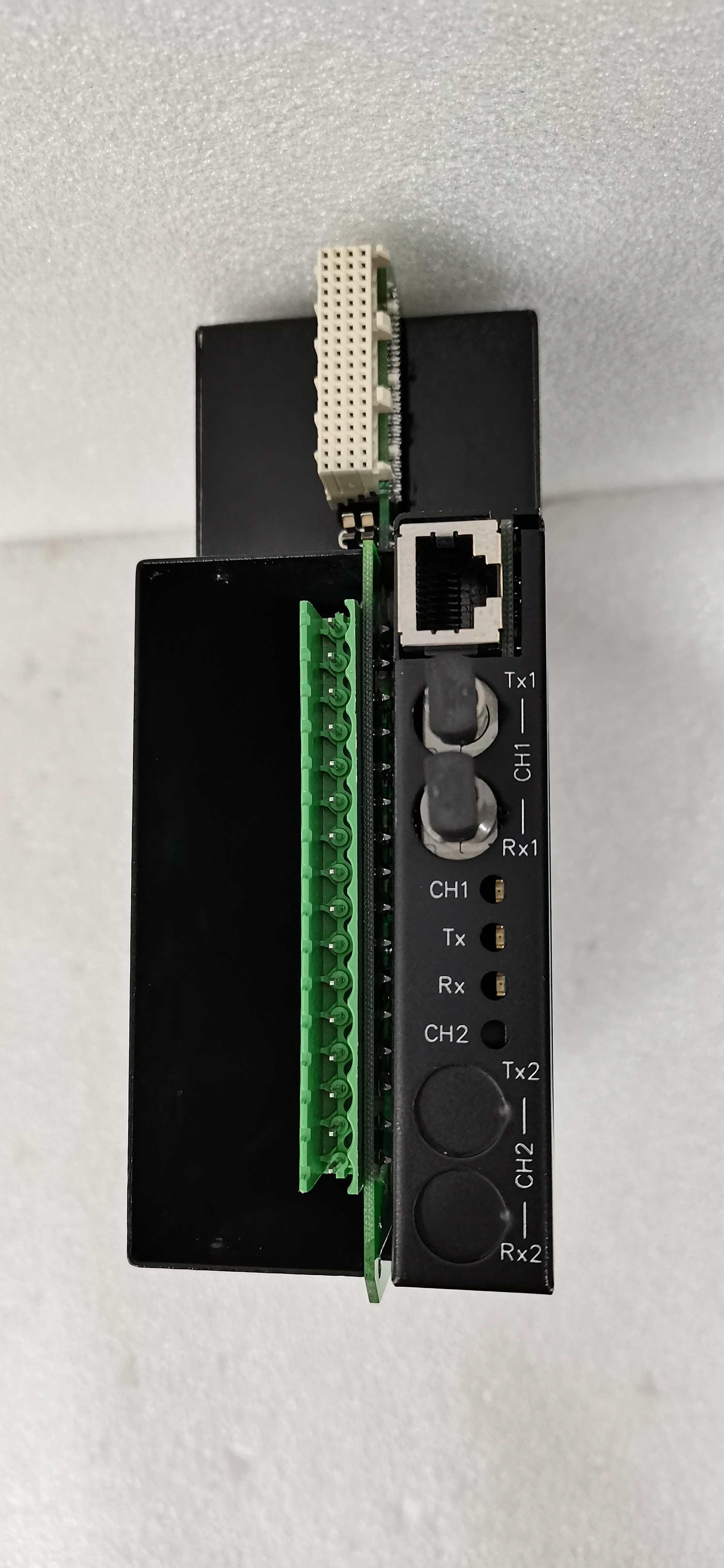 GE Fanuc UR9CH Communication Module