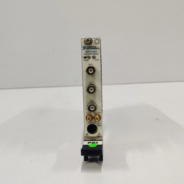 NI PXI-5922 High-Precision Waveform Generator