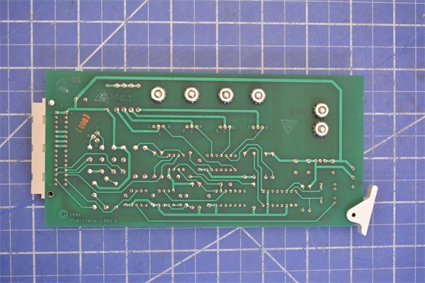 LAM 810-017016-001 High-Precision Multi-Gas Flow Calibration Module