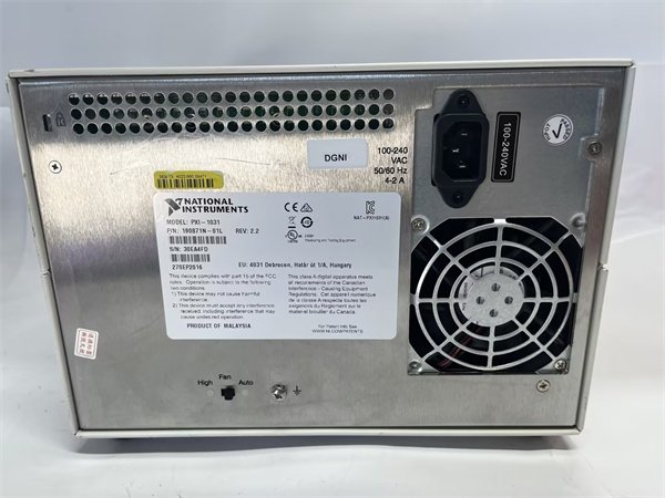 NI PXI-1031 Portable PXI Chassis & Benchtop Test/Measurement Systems