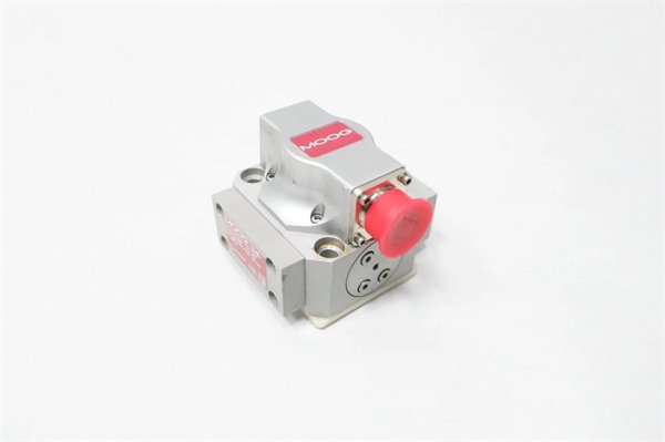 MOOG 0514400317100LG Industrial Hydraulic Cartridge Valve