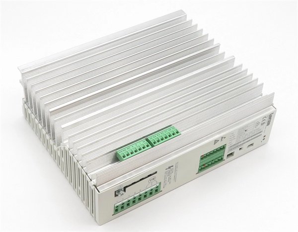 Lenze EVF8212-E Variable Frequency Drive