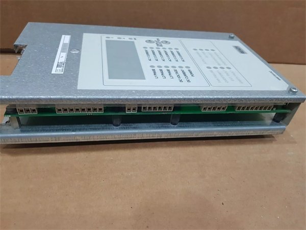 ABB DSSB-01C 3AFE68300746 32-Channel Digital I/O Module