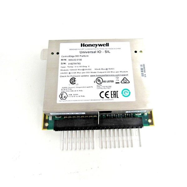 Honeywell 900U02-0100 ControlEdge HC900 Safety Universal Input /Output Module