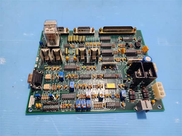 LAM 810-017003-004 Specialized Low-Pressure Vacuum Monitoring Module