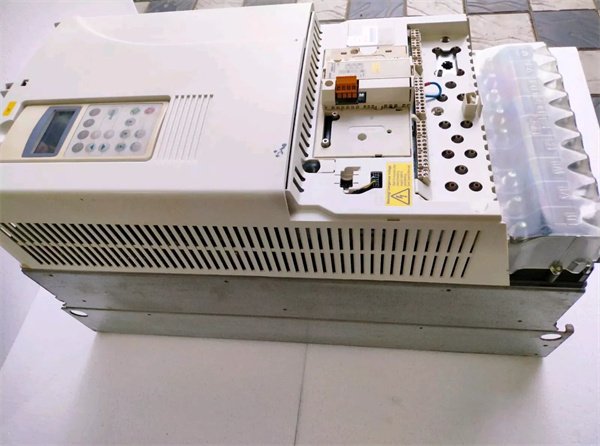 ABB ACS800-104-0016-3+N682+Q967 Industrial AC Drive Package