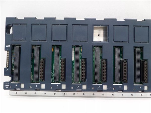 General Electric IC695CHS016 Universal Backplane