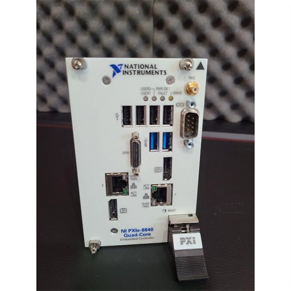 NI PXI-8840 Ultra-High-Performance PXI Embedded Controller