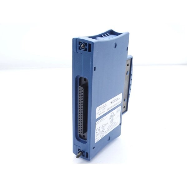 NI cFP-CB-3 3-Slot FieldPoint Backplane