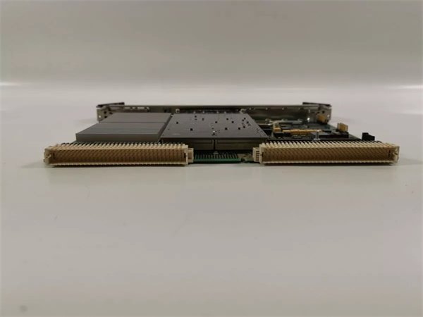 Motorola MVME3100 VMEbus single–board computer