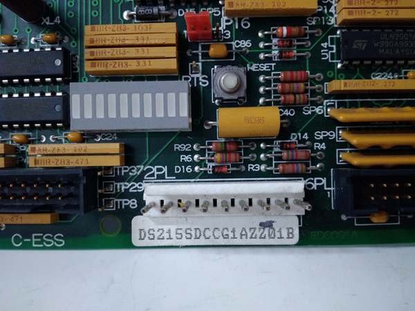 General Electric DS215SDCCG1AZZ01B Digital Control & Signal Distribution Module