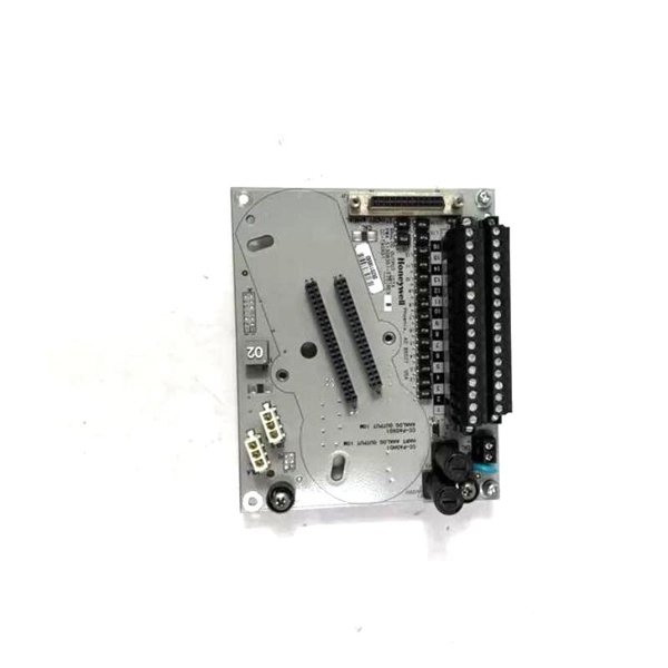 Honeywell CC-TAOX01 51308351-175 Analog output Modules