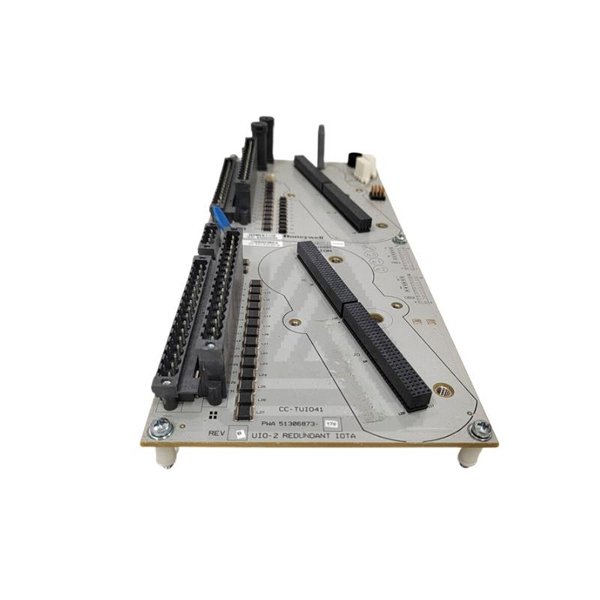 Honeywell CC-TUIO01 51306854-175 Universal I/O Module