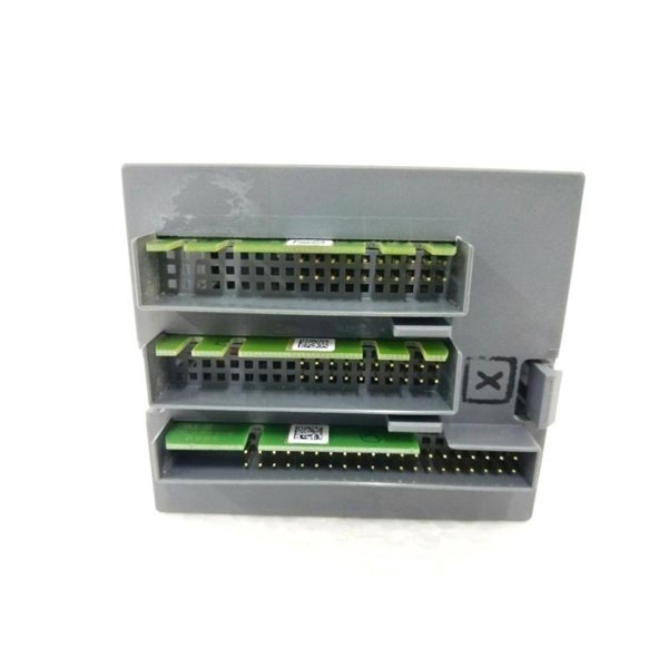 ABB CI590-CS31-HA 1SAP221100R0001 S500 Interface Module