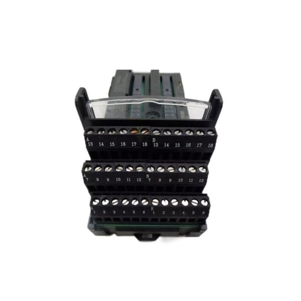 General Electric IC200CHS022G Compact Box-Style I/O Carrier