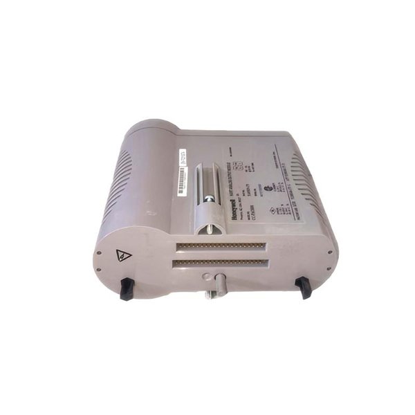 Honeywell CC-PAOH01 51405039-175 Analog Output Module