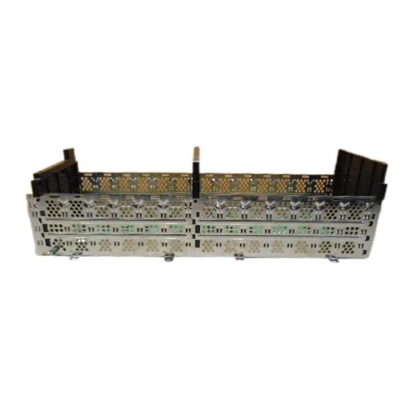 Honeywell TC-FXX132 C200 Rack