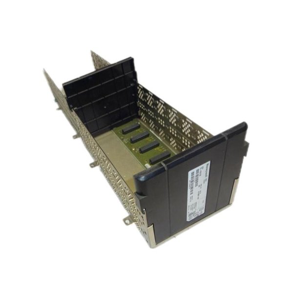 Honeywell TC-FXX132 C200 Rack