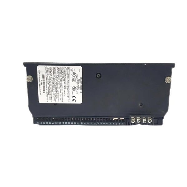 General Electric IC660BBR100 Normally Closed Relay Output Module