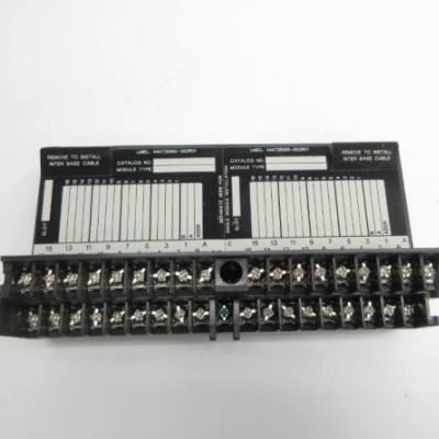 General Electric IC670CHS001 I/O Terminal Block with Barrier Terminals