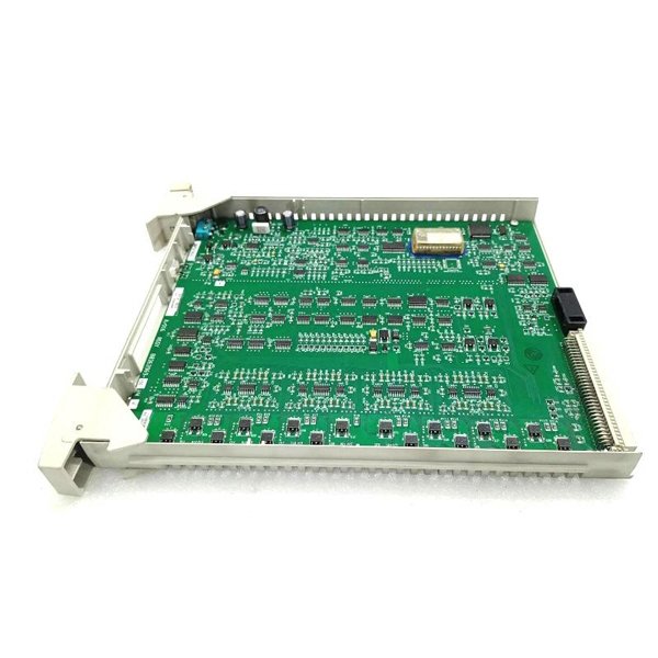 Honeywell MC-PAOY22 80363969-150 Analog Output Module