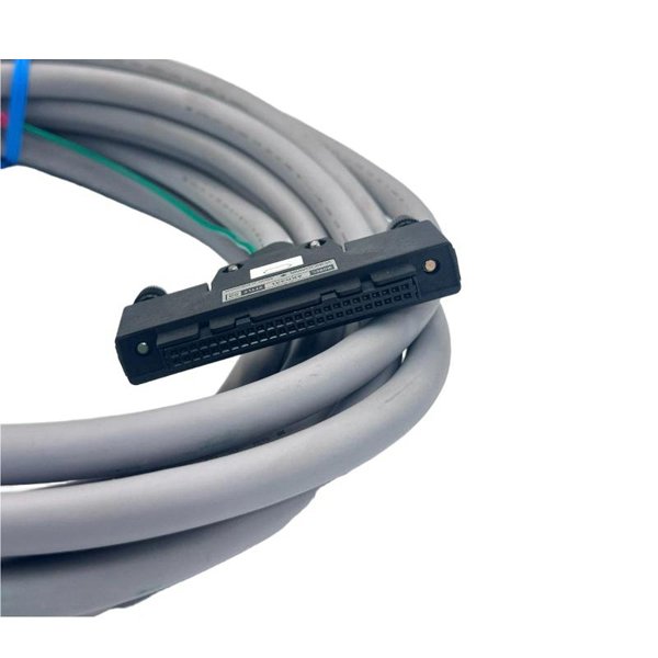 Yokogawa AKB331-M005 Signal Cable