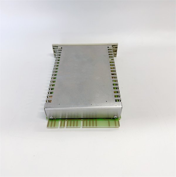 ABB E3ES Medium-Voltage Circuit Breaker