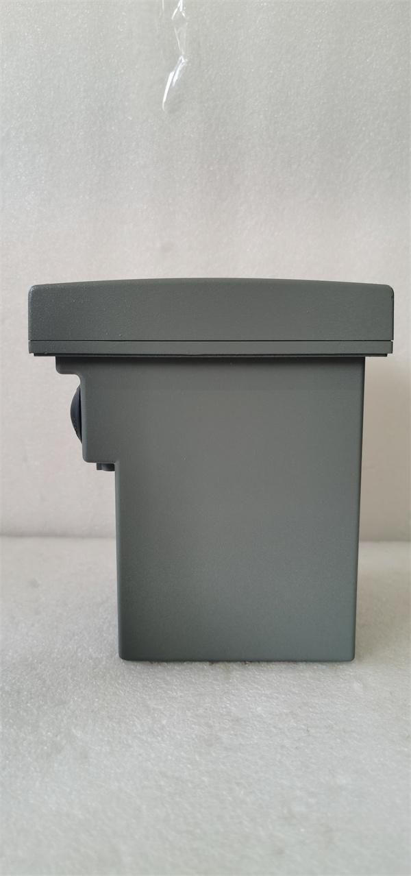 Honeywell UDA2182-CC1-CC2-NN-N-0000-E8-000 Universal Dual–Input Analytical Analyzer